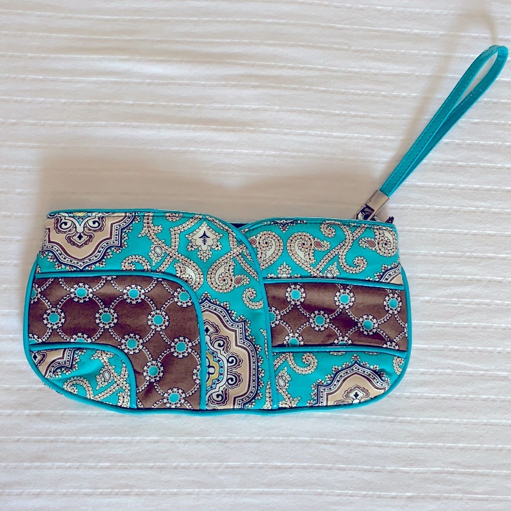 Vera Bradley wristlet clutch